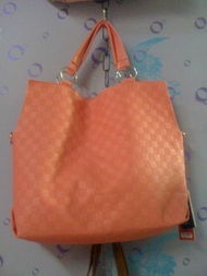 超值搶購 飾品、包包與針紡織品，時尚又實惠！